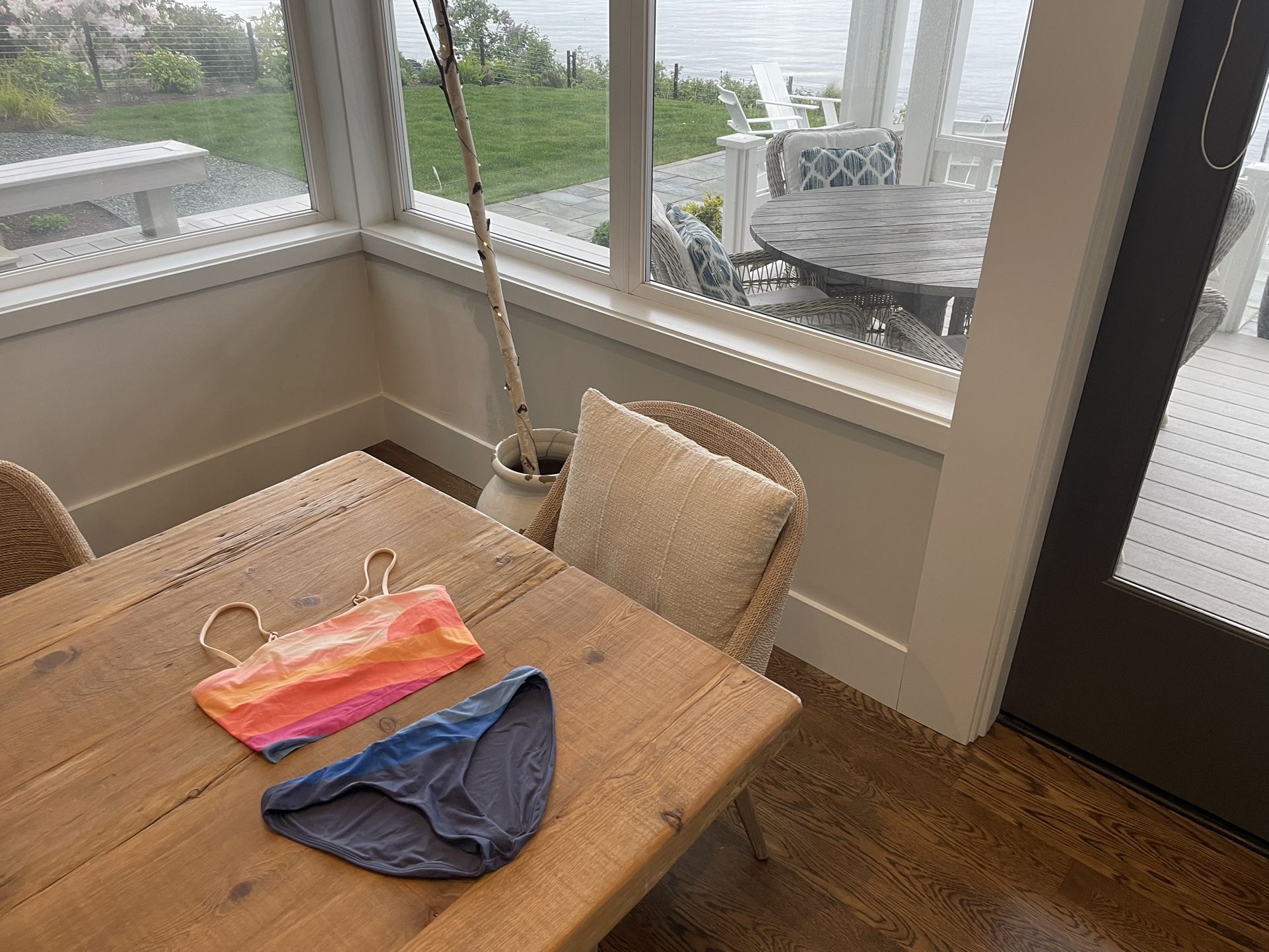 Faherty Bikini, Size Small