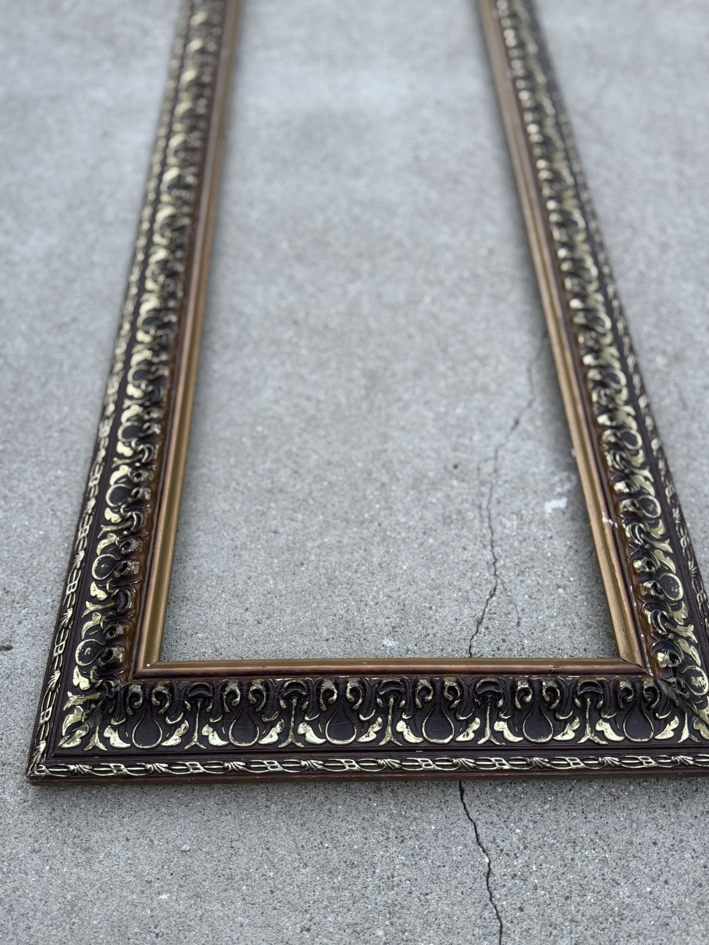 Gold vintage Frame