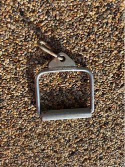D-handle (steel cable handle attachment)