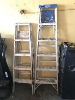 $$FOR SALE!! SE VENDE$$ ESCALERAS $100. BICICLETA 🏍$200. PATINES$70 POR LOS TRES.