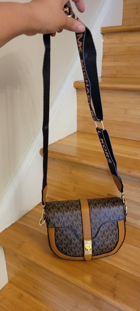 Brand New Womens Crossbody And Shoulder Bags 