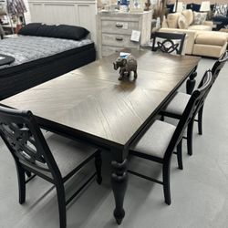 Dining Set $899