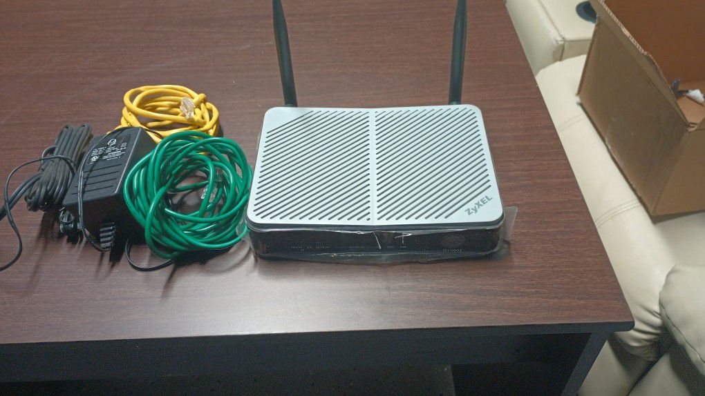 Zyxel Q10007 Wireless DSL Modem Router