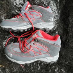 Northface Boots Size 3
