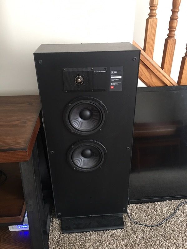 Jbl 630 tower speaker pair
