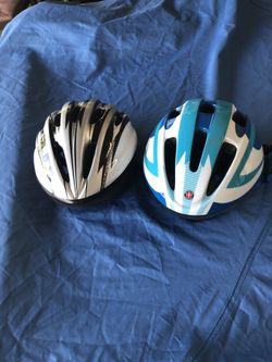 Bicycle helmet