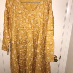 Beautiful 2PC Pakistani Style Shirt & Shalwar Available For Sale