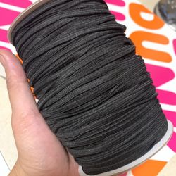 Elastic band black and white (30yards)