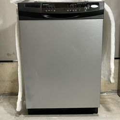 Whirlpool Dishwasher 