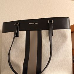 MK Tote