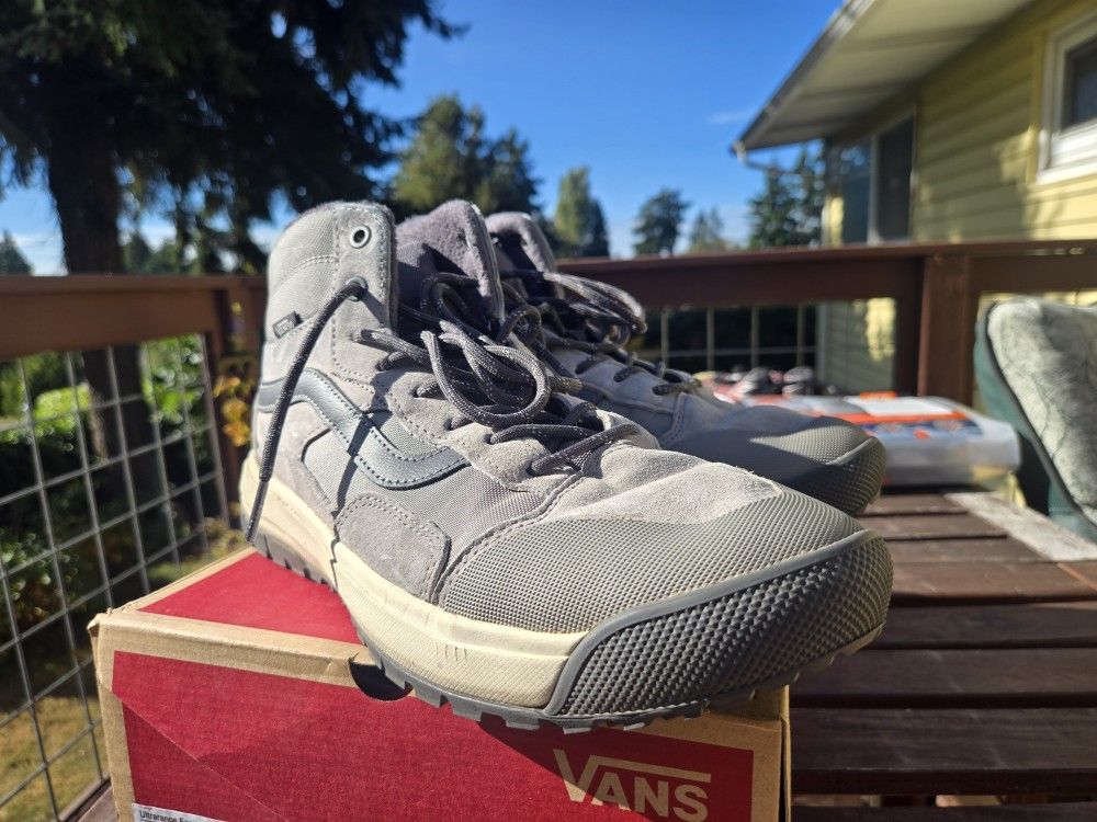 Vans Ultrarange Exo Hiking Boots
