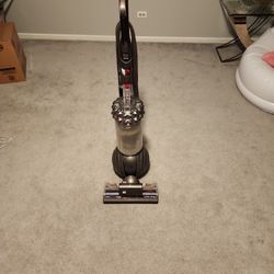 Dyson Vacuum 