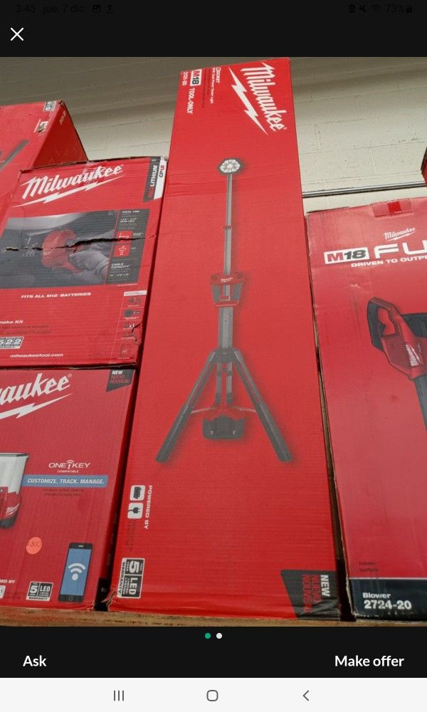 Milwaukee M18 Dual Power Tower Light. Tool-Only