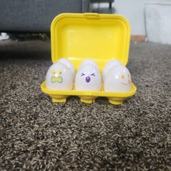 Kids Play Eggs