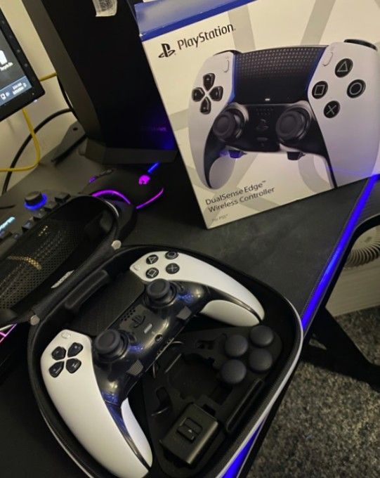 PS5 DualSense Edge Wireless Controller