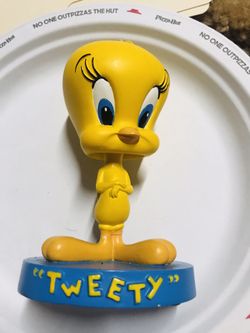 Tweety bird bobble head