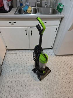 Bissell powertrack vacuum