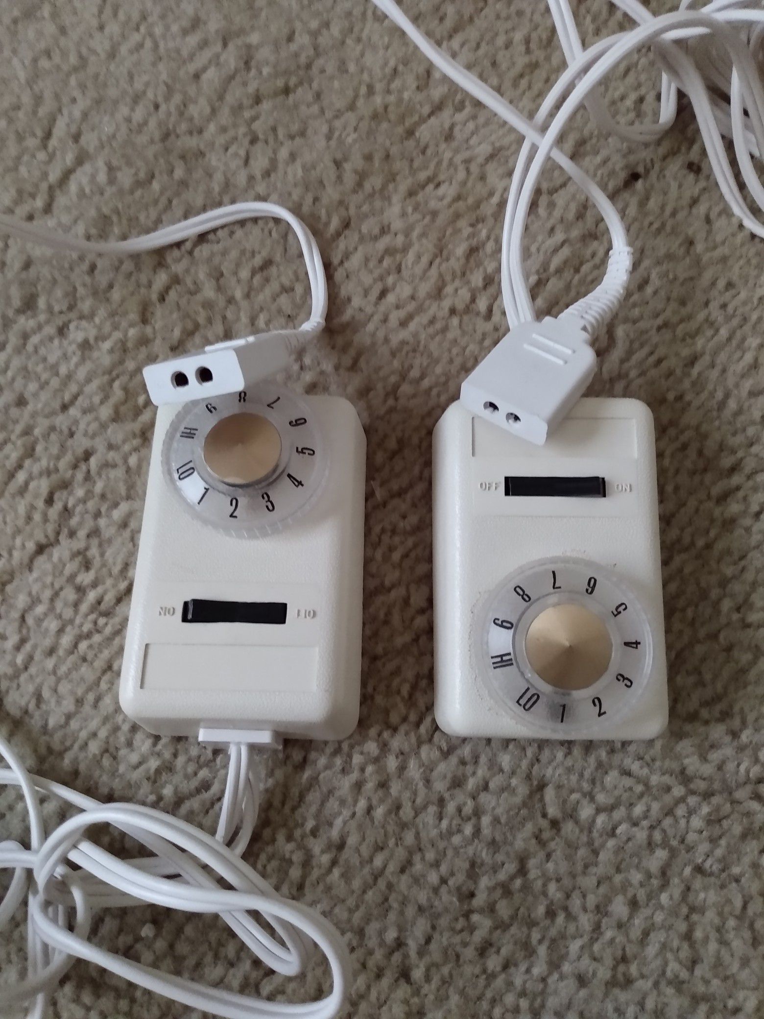 2 electric blanket and heating pad controls
