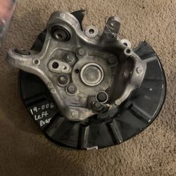 Rear Left Hub For Honda And Acura 