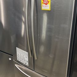 SAMSUNG RF220NCTASR 30 in. W 21.8 cu. ft. French Door Refrigerator