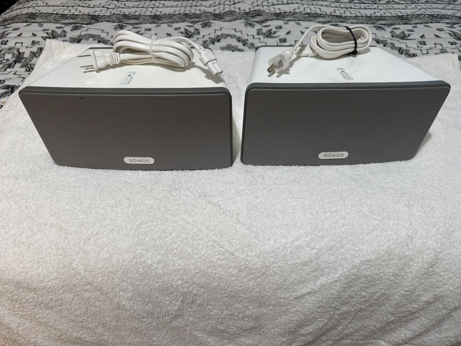 Pair Sonos Play 3
