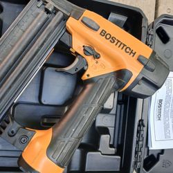 Bostitch BT1855K Pneumatic Brad Nailer,