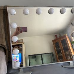 Vanity Mirror