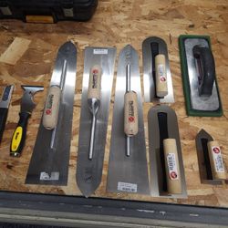 Japanese Finishing Trowels . 