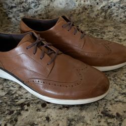 Men’s Cole Haan Shoes Size 8.5 Like New 