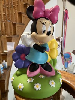 Minnie Mouse bank