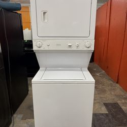 Stakable Washer And Dryer Eléctric 