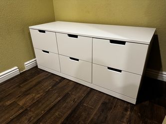 IKEA — White 6 Drawer Dresser
