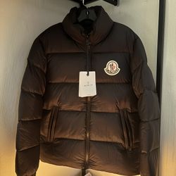 Moncler Men’s Citala Black Down Jakcet