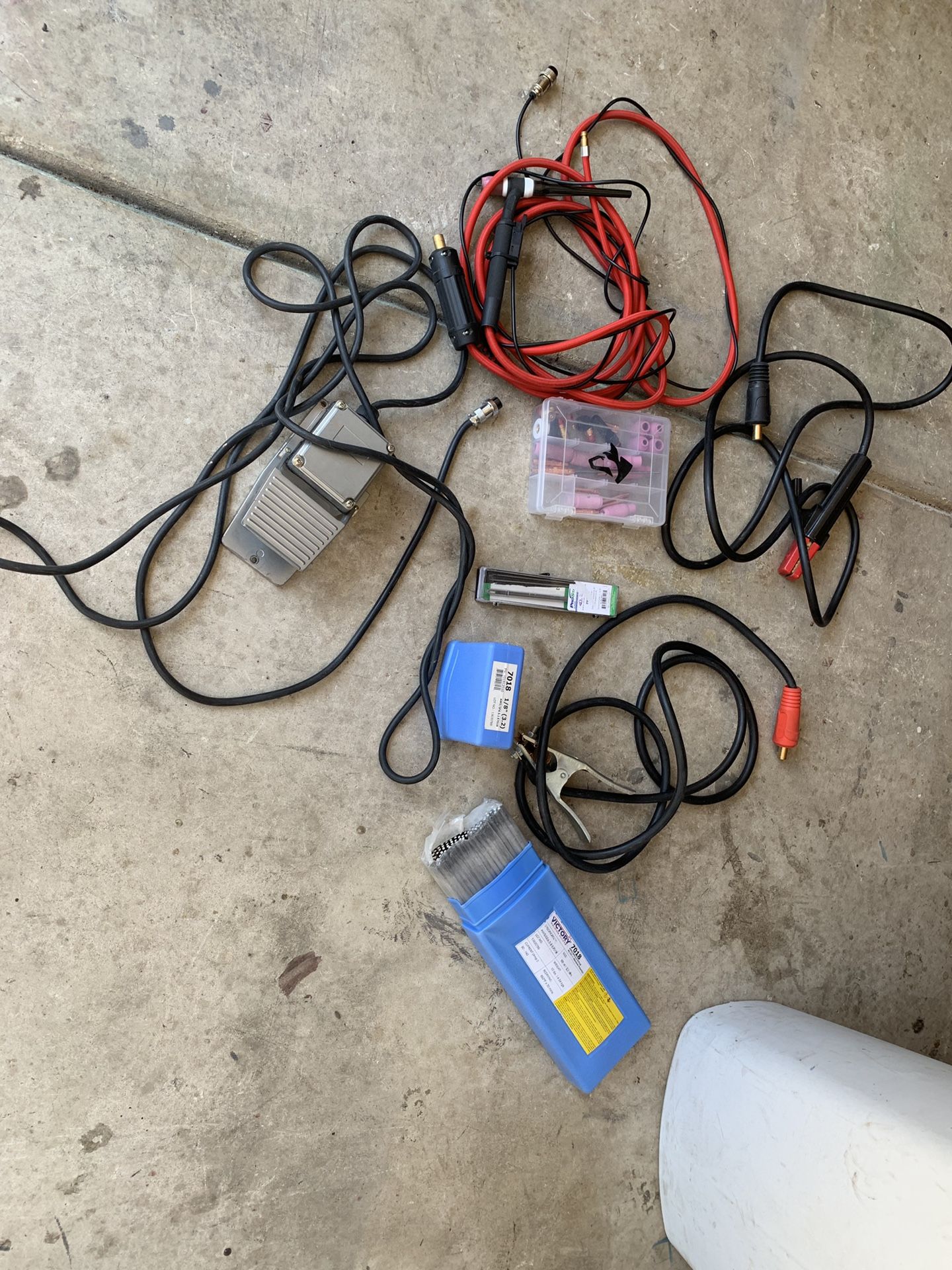 Tig welder AHP AlphaTIG 201XD for Sale in San Antonio, TX OfferUp