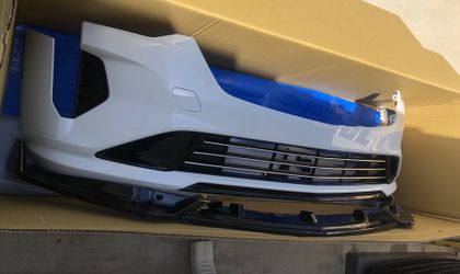2023 Cadillac CT 4 Front Clip