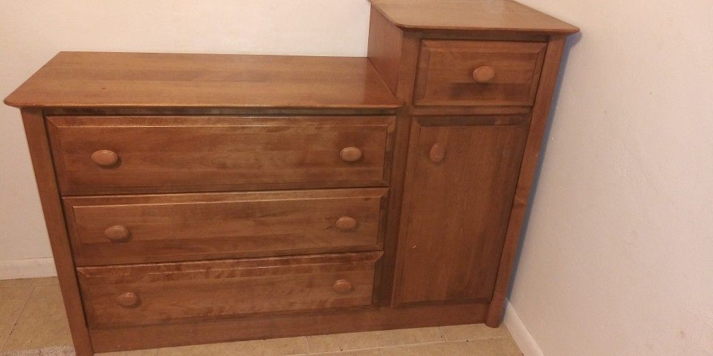 Dresser Changing Table