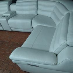 SECTIONAL GENUINE LEATHER RECLINER ELECTRIC WHITE COLOR.. DELIVERY SERVICE AVAILABLE ✅💥🚚