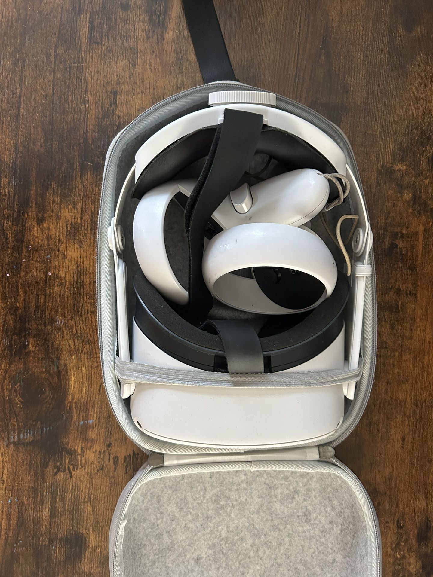 Meta Quest 2 VR Headset with Controllers + Carrying Case