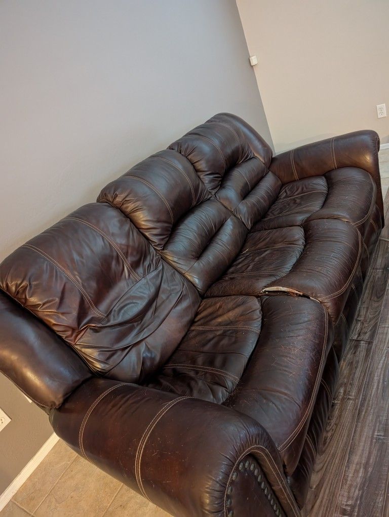 Leather Couch And Recliner