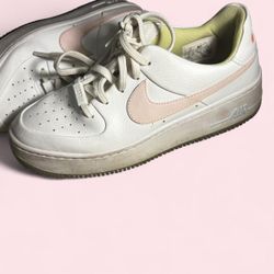 Nike Air Force White Womens Sage Low 7.5/8