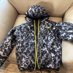 North Face Boys Jacket Size 10-12