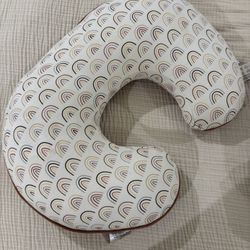 Boppy nursing Pillow 