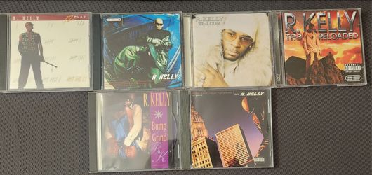 R. Kelly CDs and Super Singles