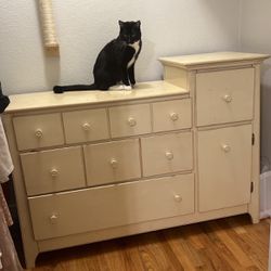FREE - Wood Changing table/dresser/ Yellow-cream Color