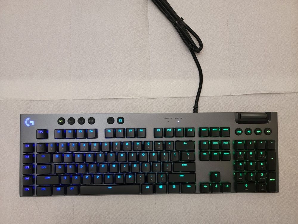 gaming keyboard and mouse , Logi-tech G815 & wireless mouse (new other)