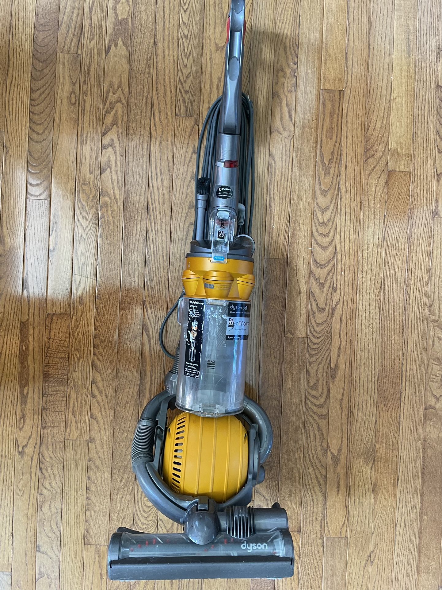 Dyson ball DC25 all floors vacuum cleaner