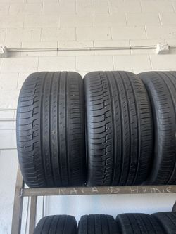 PAIR OF TIRE 325 40 22 CONTINENTAL 85% LIFE