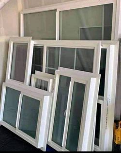 White Vinyl Framed Windows – Multiple Sizes