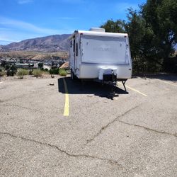 travel trailer 