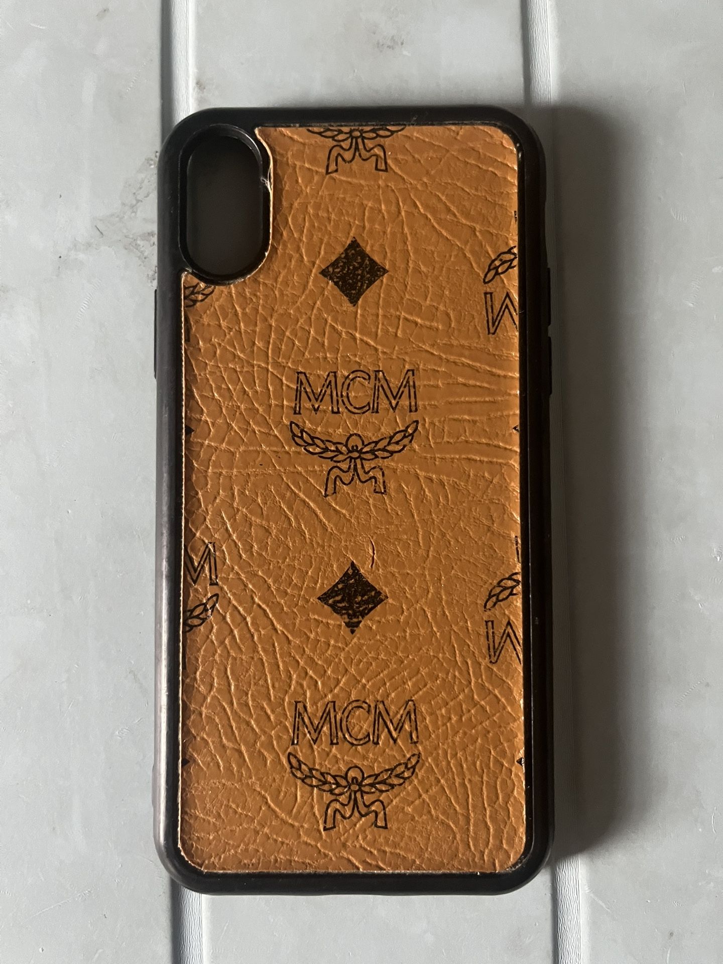 MCM brown leather iPhone XR case #MCMbrownleather